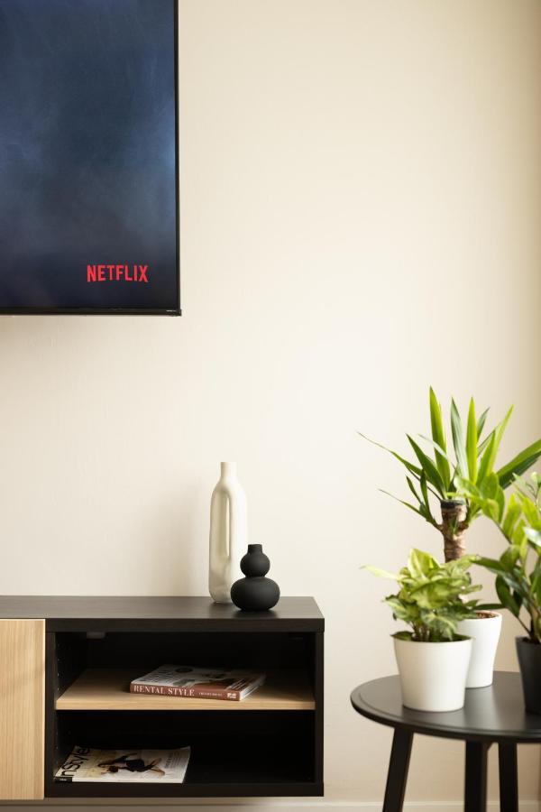 Square 2 Apartment Debrecen Ngoại thất bức ảnh